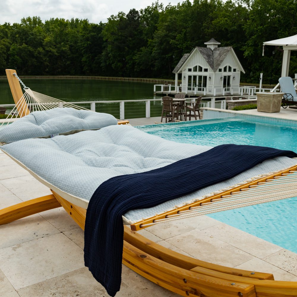 Large Bella Dura Tufted Hammock with Detachable Pillow - Festoon Mist